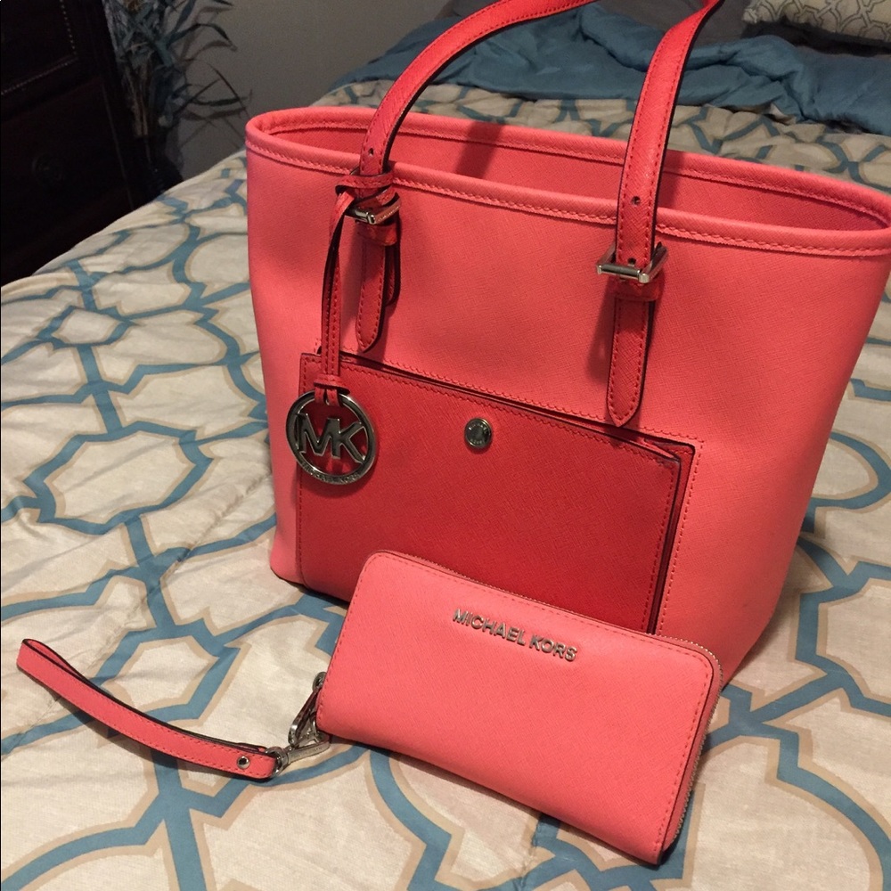 Handbag
